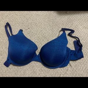 32D semi uplift Demi bra